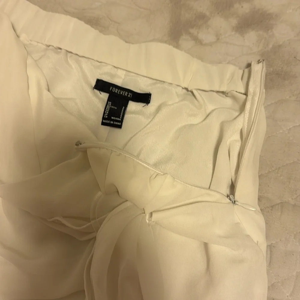White Rouched Mini Skirt - Picture 4 of 5